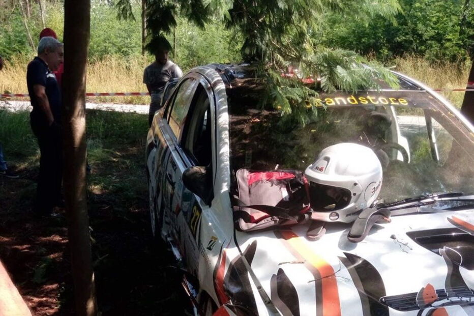 Piloto atropela mortalmente espectador no Rali de Viana