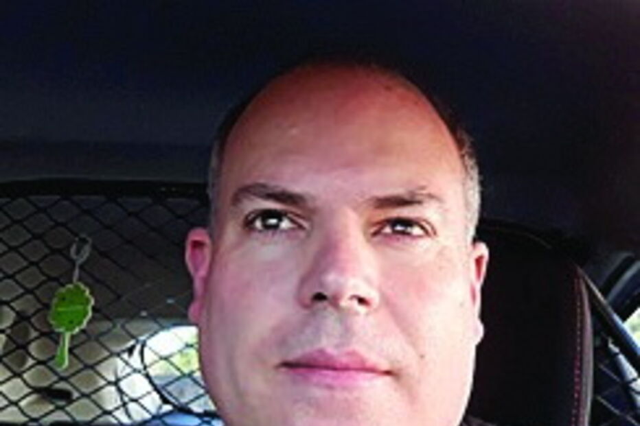 António Jorge, de 47 anos, conduzia uma das viaturas envolvidas  