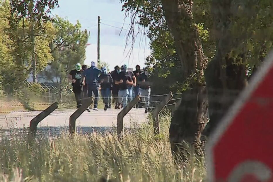  Adeptos encapuzados atacaram Academia do Sporting, em Alcochete