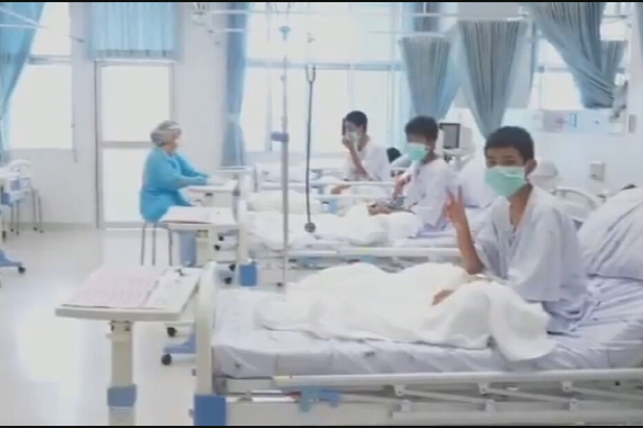 crianças, hospital, resgate, Tailândia, gruta