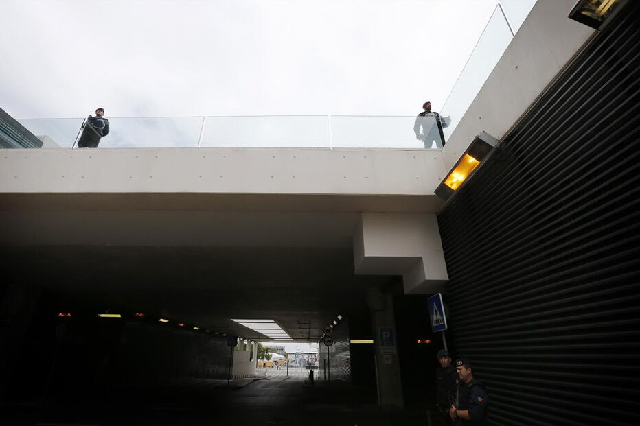  Chegada ao Campus de Justiça dos detidos do Hells Angels 
