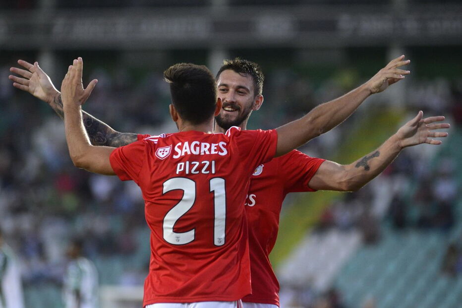 Benfica empata com Vitória de Setúbal