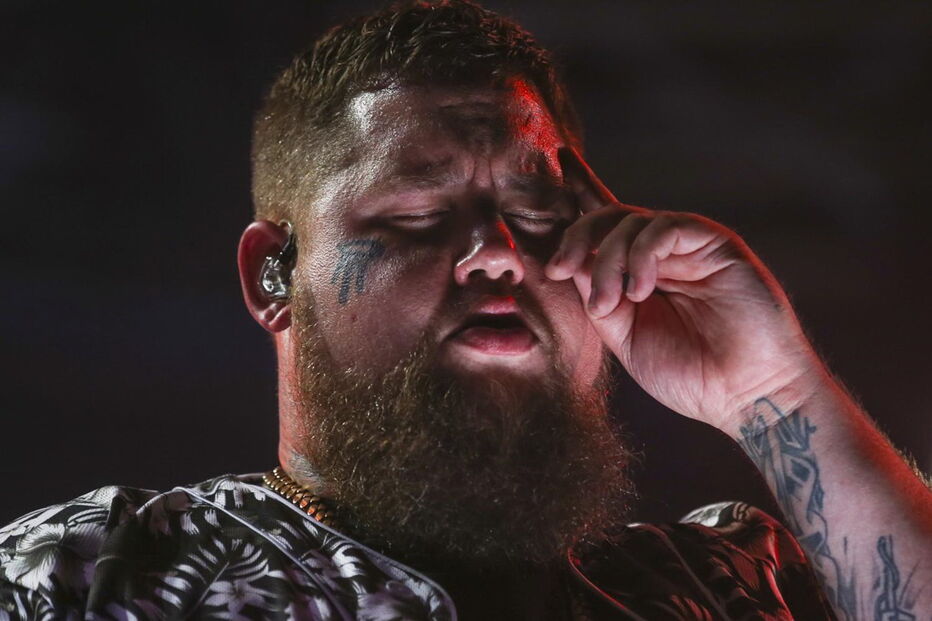 Segundo dia do Festival NOS Alive, no Passeio Marítimo de Algés