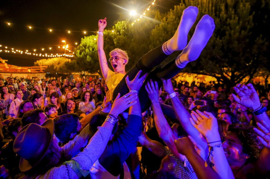 Segundo dia do Festival NOS Alive, no Passeio Marítimo de Algés