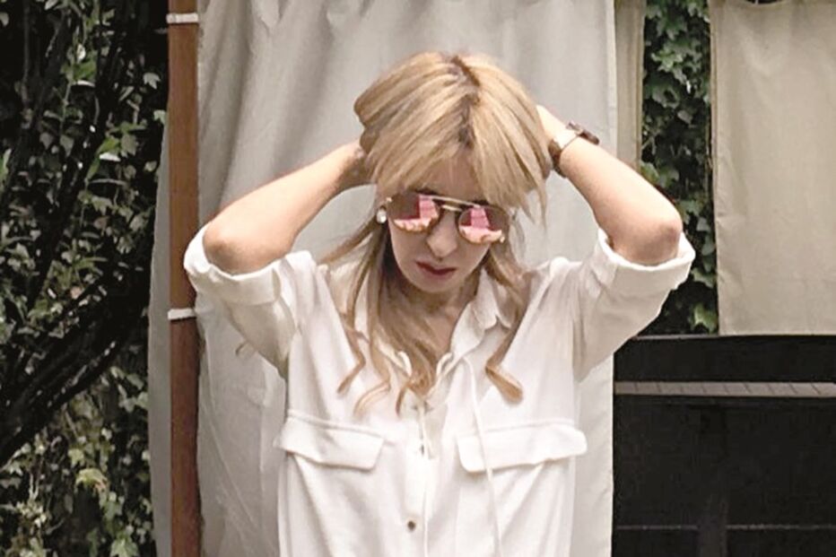 Judite de Sousa em reportagem na Tailândia