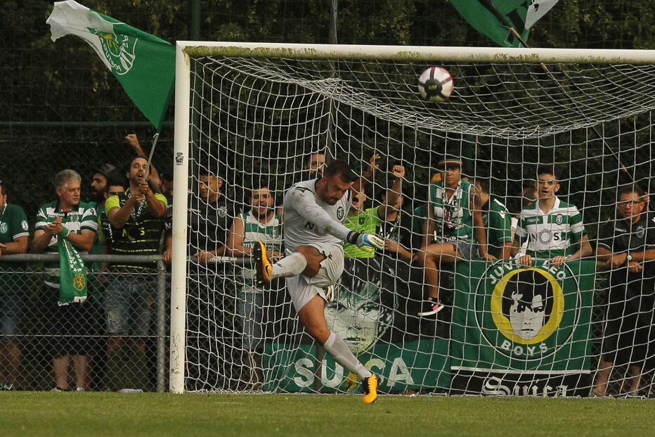 Jogo do Sporting contra o Neuchatel Xamax