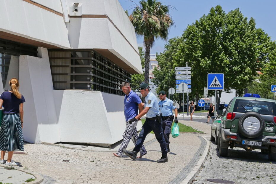 Ingleses detidos no Algarve por agressões à GNR