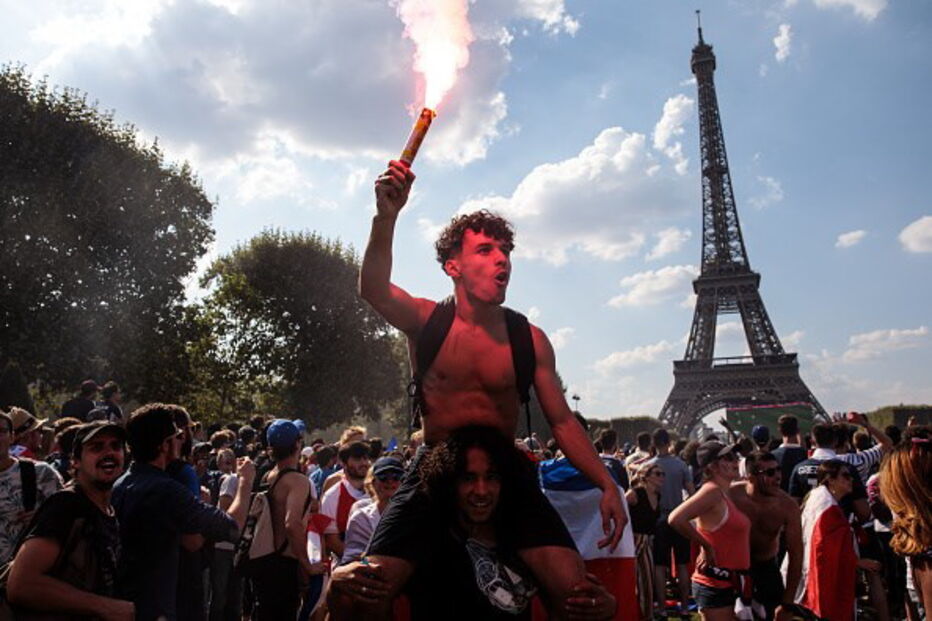 Franceses celebram vitória 