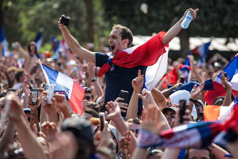 Franceses celebram vitória 