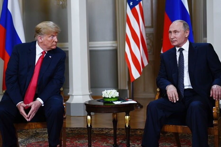 Donald Trump e Vladimir Putin reunidos em Helsínquia