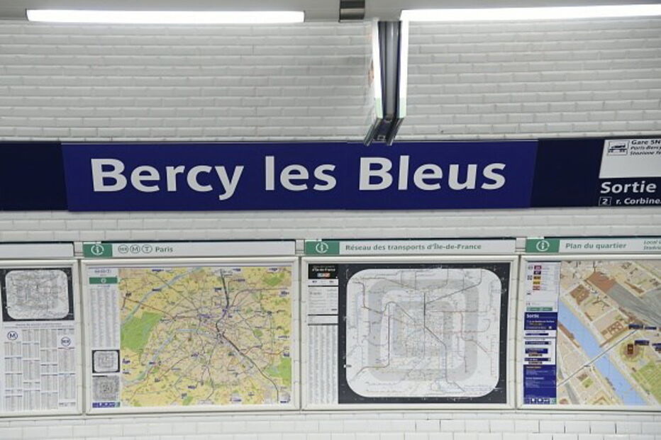 Estação de metro Bercy rebatizada em homenagem aos campeões do mundo