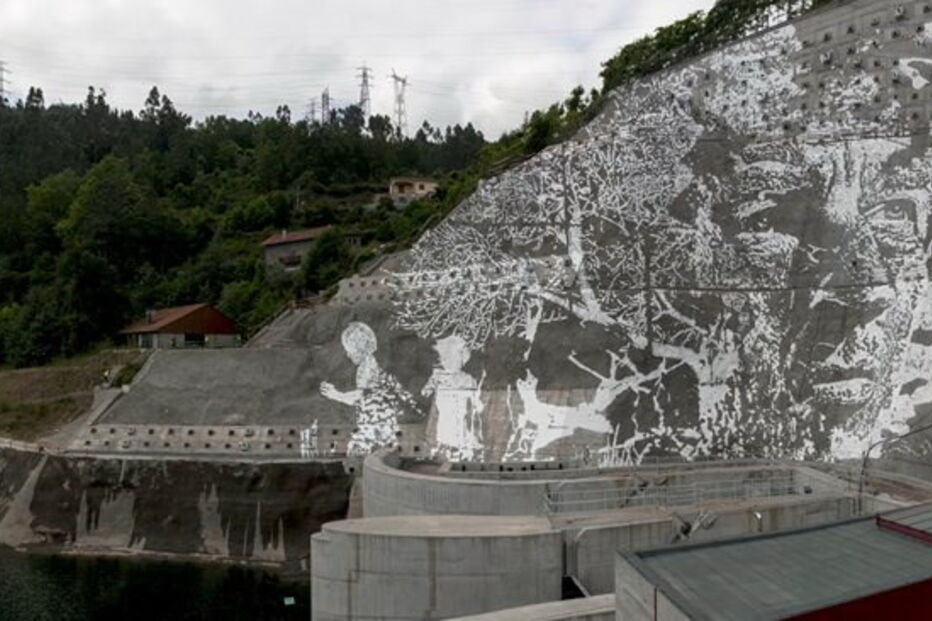 Imagens da gigantesca obra na Barragem da Caniçada
