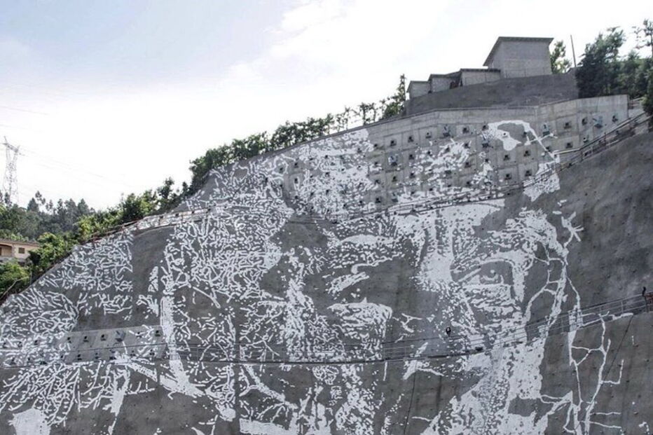 Imagens da gigantesca obra na Barragem da Caniçada