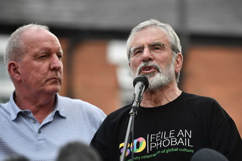 Bobby Storey e Gerry Adams
