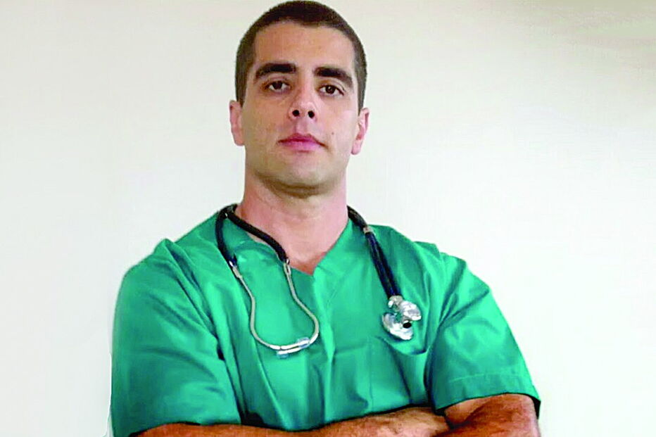 Denis Furtado é um conhecido cirurgião plástico e presença assídua na TV brasileira