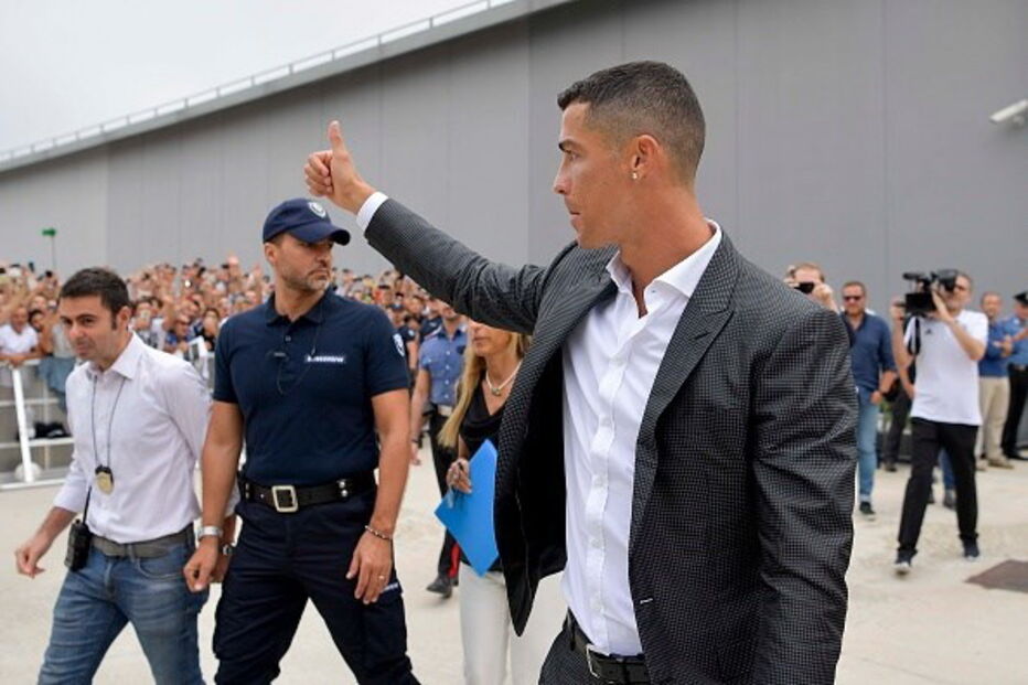Ronaldo dá gorjeta generosa em hotel de luxo