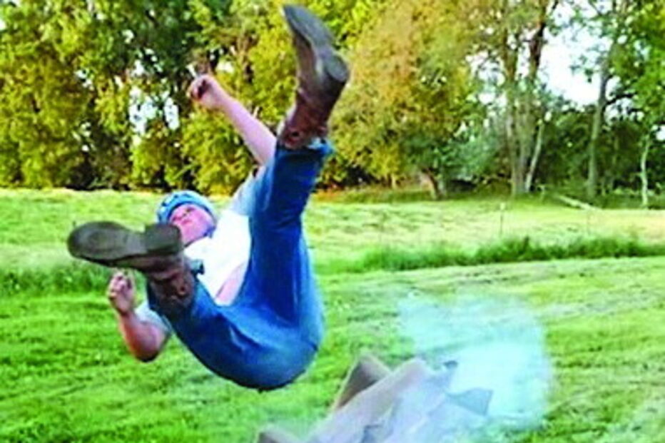 Explosão de airbag em sofá