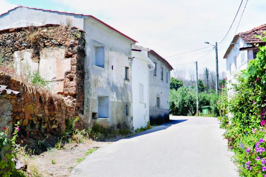Reconstrução de casas sob suspeita na zona de Pedrógão Grande