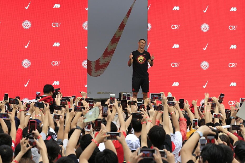 Cristiano Ronaldo visita a China