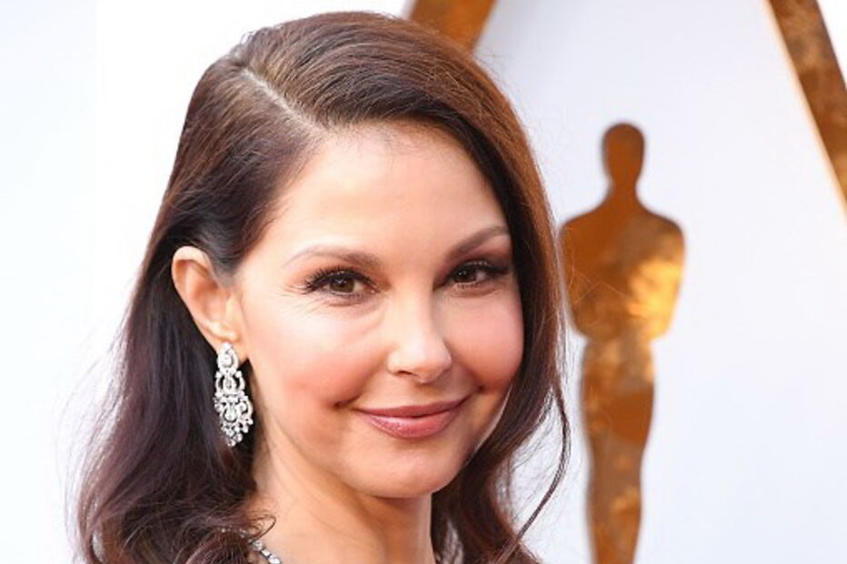 Ashley Judd acusou o produtor Harvey Weinstein de assédio sexual