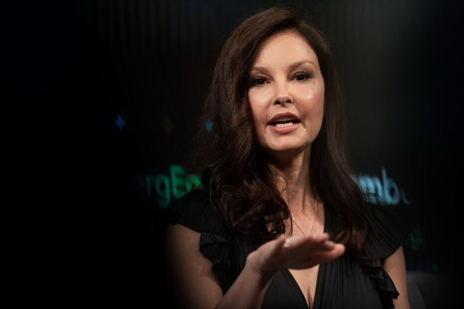 Ashley Judd acusou o produtor Harvey Weinstein de assédio sexual