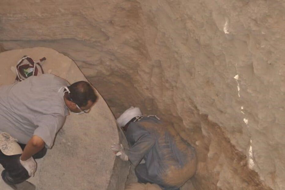 Túmulo aberto dois mil anos depois no Egito