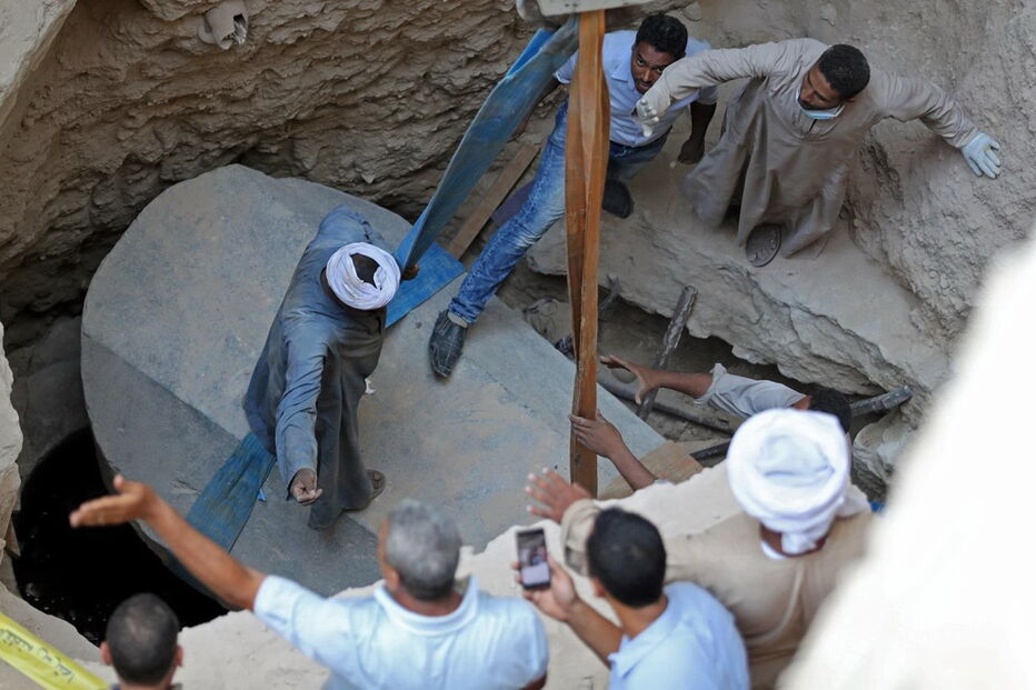 Túmulo aberto dois mil anos depois no Egito