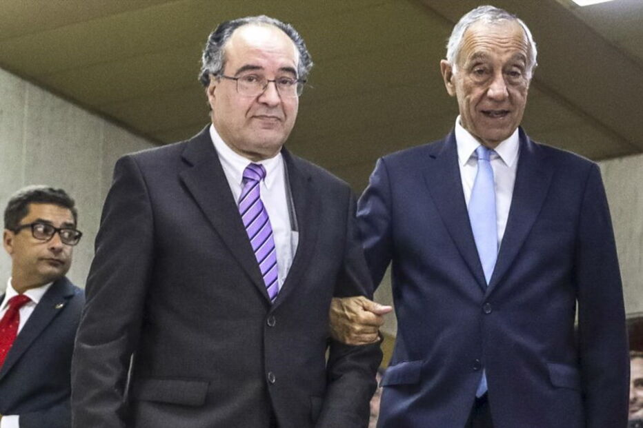 Cirurgião Manuel Antunes deu a sua última aula e foi homenageado