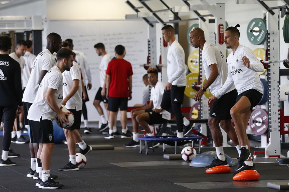 Benfica no St. George's Park