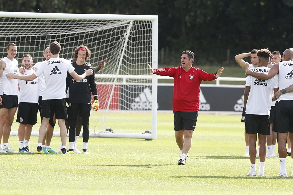 Benfica no St. George's Park