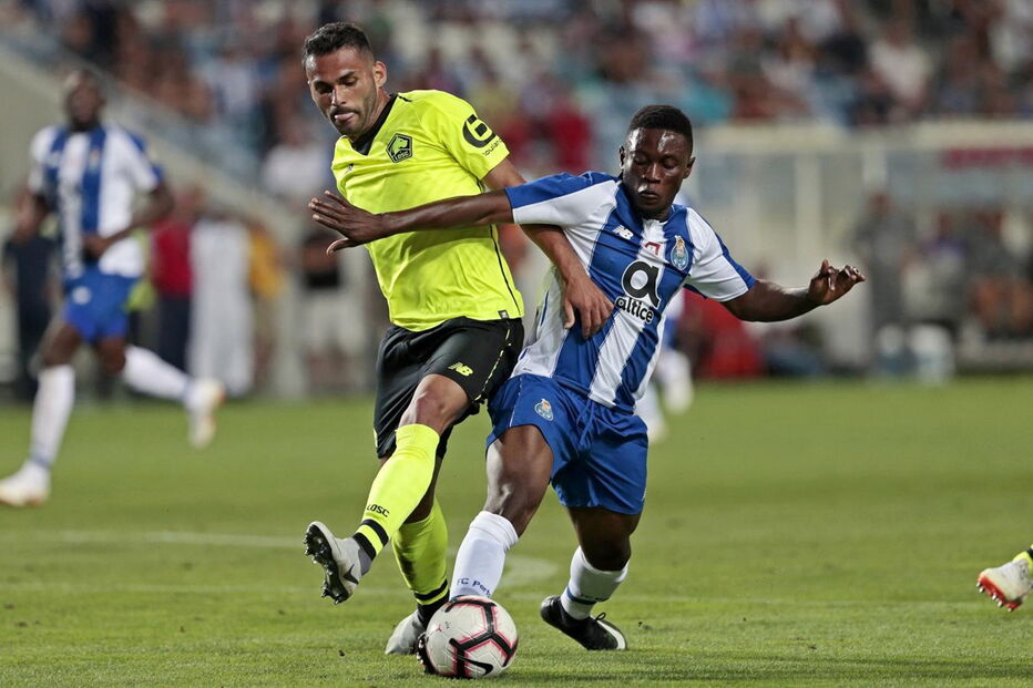 Waris a jogar pelo FC Porto