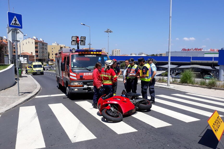 Motociclista morre em acidente em Gaia