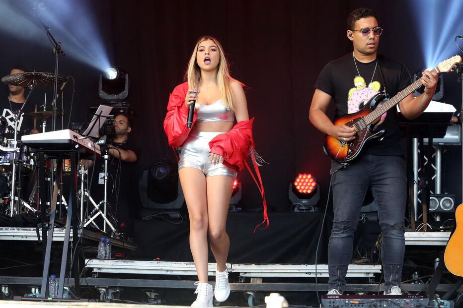 Bárbara Bandeira no festival Marés Vivas