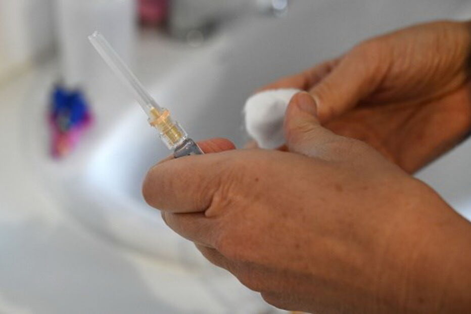 Bebés que viajem para a União Europeia devem ser vacinados contra o sarampo