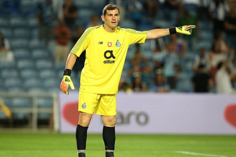 Karius volta a falhar e Casillas tenta apaziguar a polémica