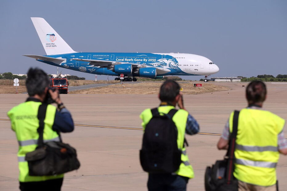 A380 no momento da aterragem no Aeroporto de Beja