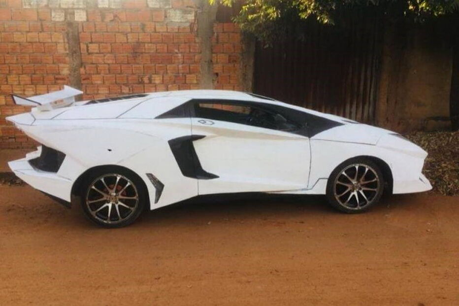 Brasileiro transformou Fiat Uno em Lamborghini Aventador
