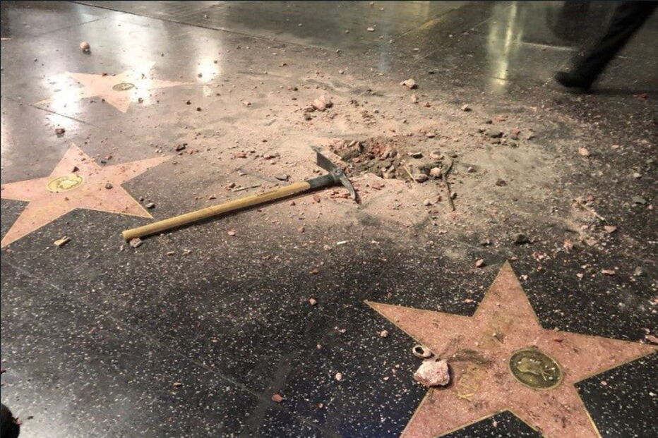 Estrela de Donald Trump foi vandalizada na Walk of Fame em Hollywood