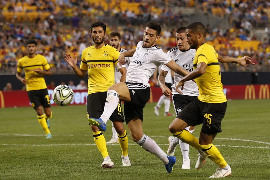 Benfica e Dortmund disputaram jogo nos EUA