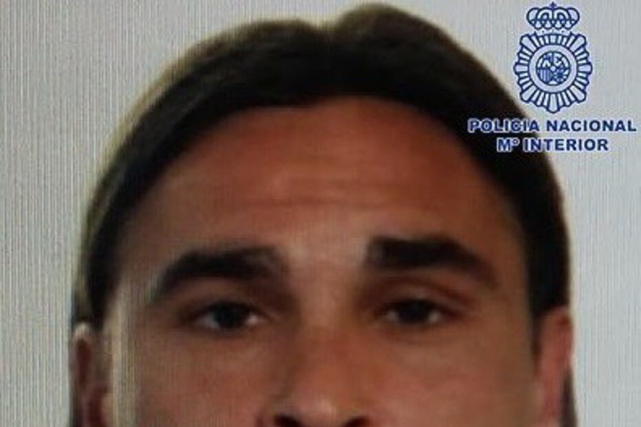 Prisioneiro acusado de homicídio e violação coloca polícia espanhola em alerta