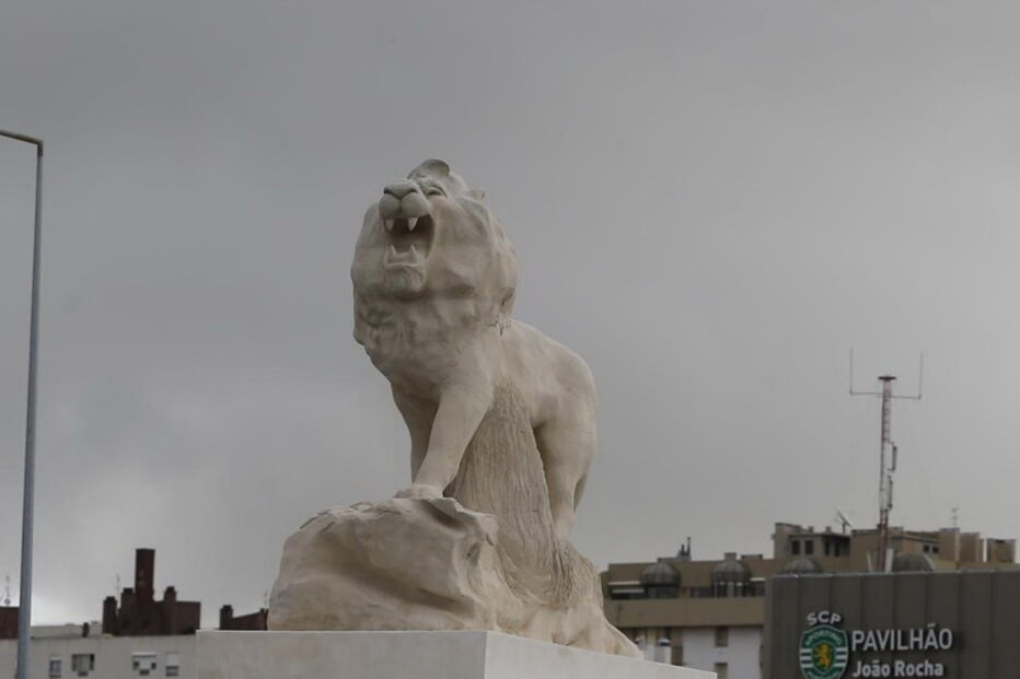 Estátua do leão em Alvalade foi vandalizada