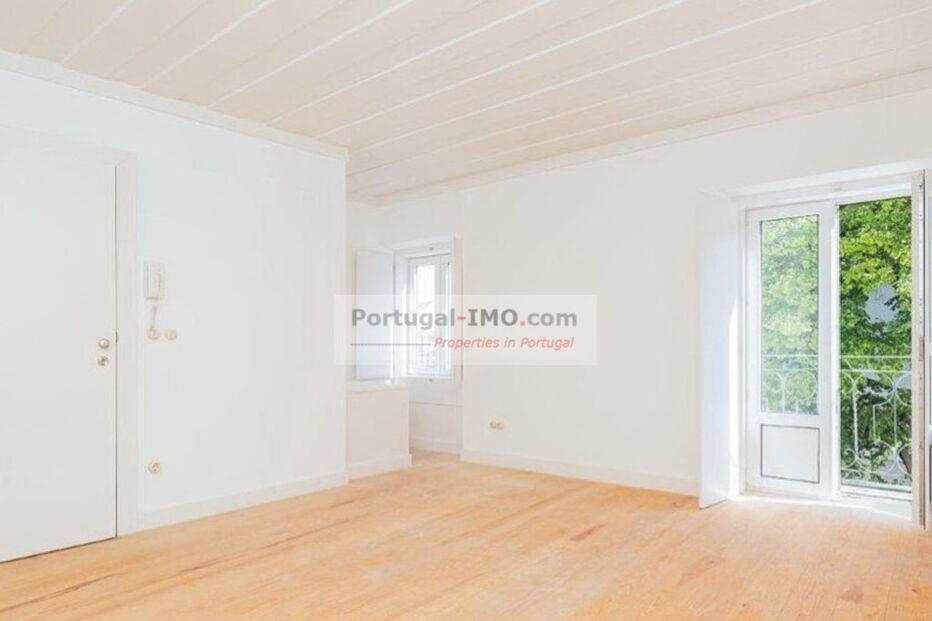 O prédio de Ricardo Robles em Alfama