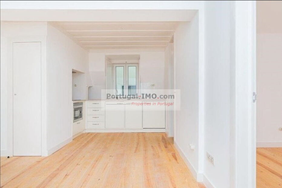 O prédio de Ricardo Robles em Alfama