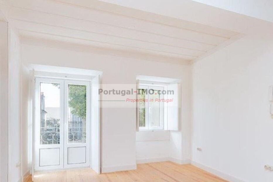 O prédio de Ricardo Robles em Alfama