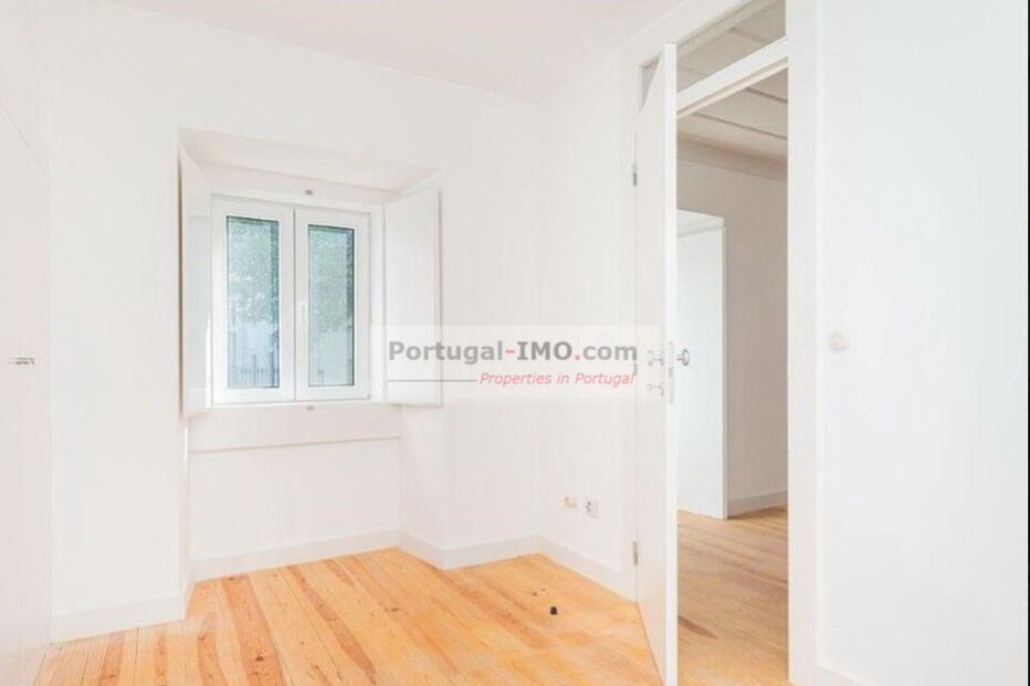 O prédio de Ricardo Robles em Alfama