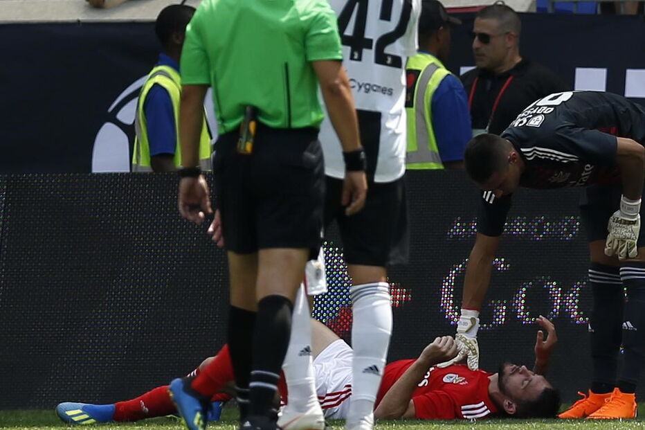 Ferreyra com traumatismo craniano