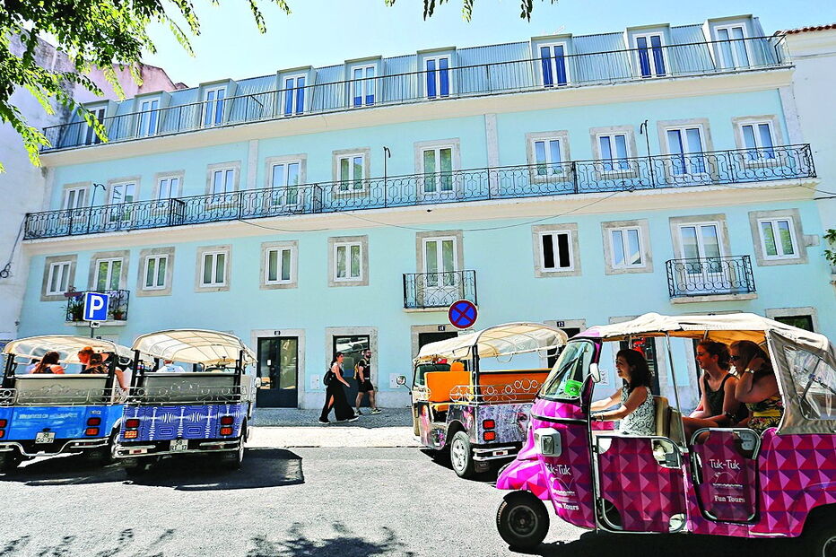 Robles e a irmã são donos de um prédio em Alfama