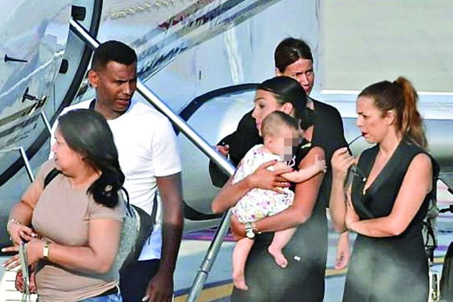 Ronaldo à chegada a Turim