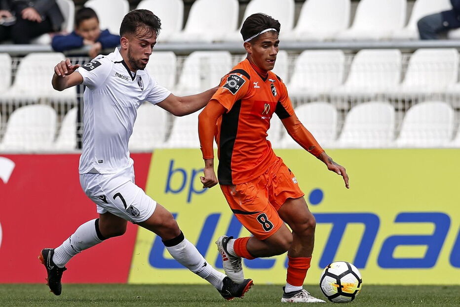 FC Porto empresta Fede Varela a equipa da II Liga espanhola