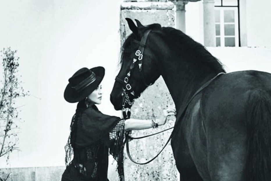  Madonna é capa da última revista Vogue Italiana